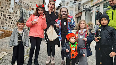 2021 11 01 Halloween :  des enfants déguisés dans les rues, que du bonheur