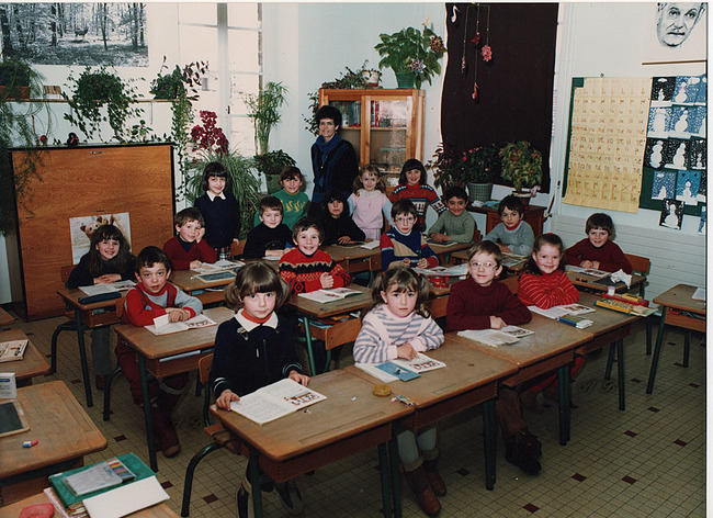 158 - 1983 classe de CP à l'école publique en 1983