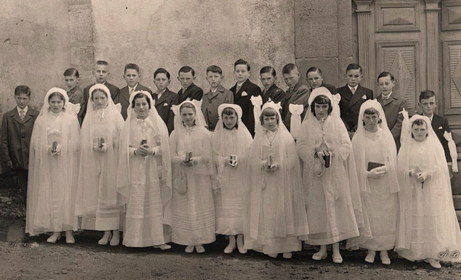 167 - Communion solennelle en 1957 à Allègre